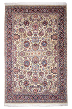 Load image into Gallery viewer, Elegant Floral Isfahan Wool Rug