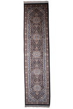 Load image into Gallery viewer, Indo Kashan Floral Wool Runner
