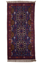 Load image into Gallery viewer, Fine Baluchi Tribal Medallion Rug