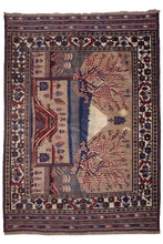 Load image into Gallery viewer, Antique Caucasian Shirvan pictorial rug