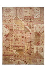 Load image into Gallery viewer, Heritage Patchwork Indian Wool Rug