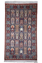 Load image into Gallery viewer, Mughal Motif Multicolor Indian Rug