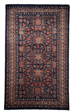 Load image into Gallery viewer, Tribal Starburst Geometric Wool Rug