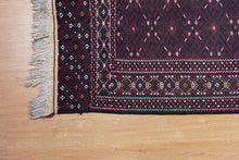 Load image into Gallery viewer, Vintage Yomut Turkman Kilim Rug