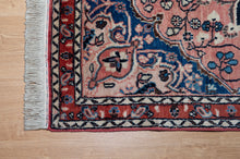 Load image into Gallery viewer, Vintage Persian Heriz Medallion Rug