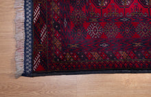 Load image into Gallery viewer, Fine Turkman Wool Gul Motif Rug