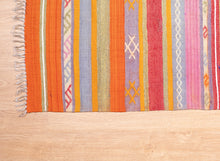 Load image into Gallery viewer, Multicolor Tribal Shirazi Kilim Rug