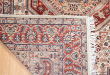 Load image into Gallery viewer, Handwoven Indian Geometric Wool Rug