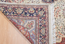 Load image into Gallery viewer, Ivory Medallion Indian Wool Rug