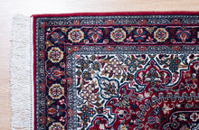 Load image into Gallery viewer, Classic Medallion Kashmiri Silk Treasure