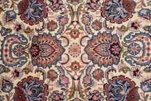 Load image into Gallery viewer, Elegant Floral Isfahan Wool Rug