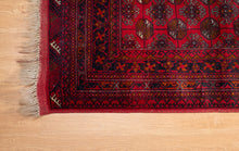 Load image into Gallery viewer, Fine Knot Old Afghan Turkman Rug