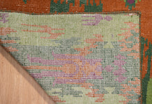 Load image into Gallery viewer, Bold Tribal Ikat-Inspired Wool Rug