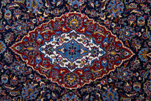 Load image into Gallery viewer, Intricate Koruk Kashan Wool Rug