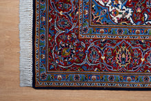 Load image into Gallery viewer, Intricate Koruk Kashan Wool Rug