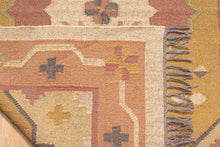 Load image into Gallery viewer, Rustic Geometric Handwoven Jute Dhurrie