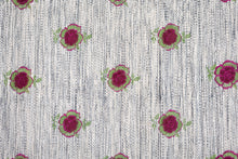 Load image into Gallery viewer, Floral Zari Wool Dhurrie Carpet