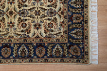 Load image into Gallery viewer, Vintage Ivory-Field Agra Wool Rug