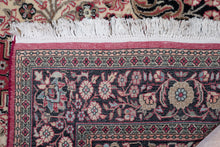 Load image into Gallery viewer, Vintage Kashmiri Floral Wool Masterpiece