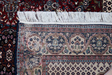 Load image into Gallery viewer, Vintage Kashmiri Medallion Wool Rug