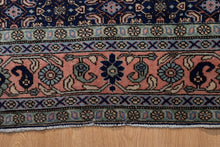 Load image into Gallery viewer, Antique Feraghan Wool Collector’s Rug