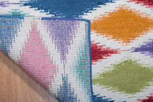 Load image into Gallery viewer, Fiesta Rhombus Rug