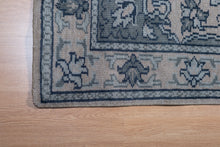 Load image into Gallery viewer, Handmade Rugged Low-Pile Wool Carpet – Classic Floral Design in Soft Greys