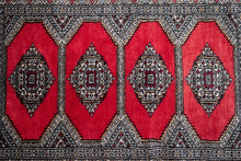 Load image into Gallery viewer, Handwoven Indian Wool Tribal Rug