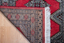 Load image into Gallery viewer, Handwoven Indian Wool Tribal Rug
