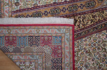 Load image into Gallery viewer, Palatial Dome Medallion Kashmiri Silk