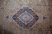 Load image into Gallery viewer, Timeless Elegance Indian Wool Rug