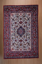Load image into Gallery viewer, High Knot Najafabad Kork Wool Rug
