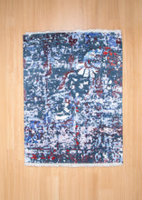 Load image into Gallery viewer, Modern Abstract Wool Silk Rug
