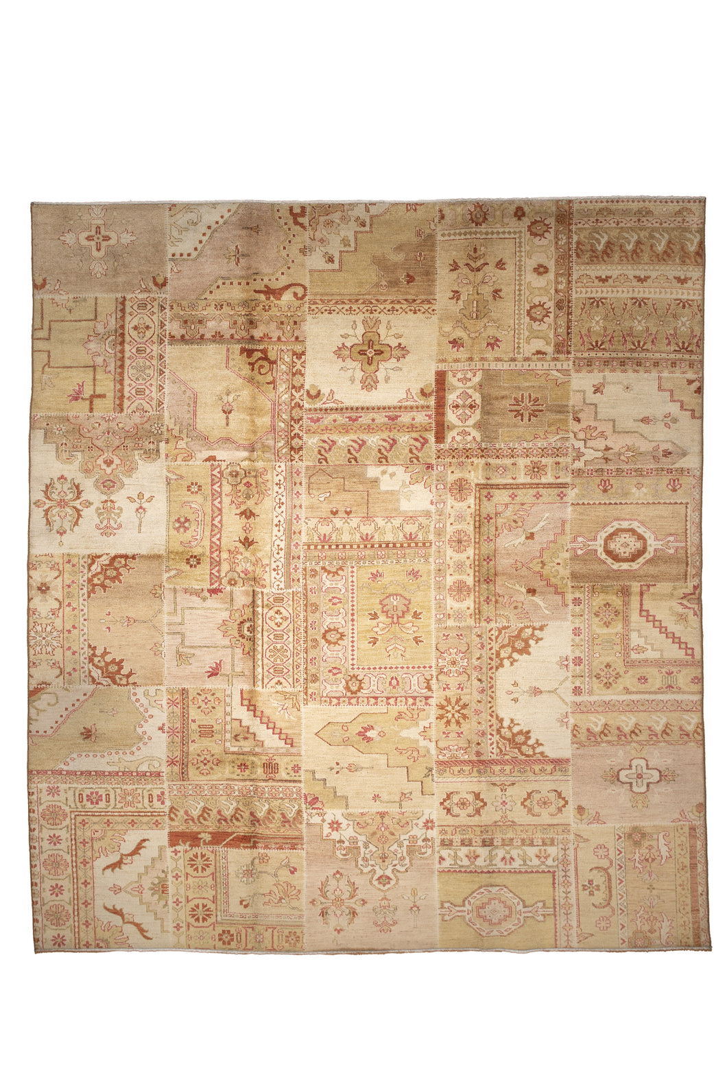 Heirloom Patchwork Oushak Wool Rug