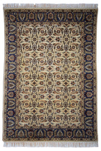 Load image into Gallery viewer, Vintage Ivory-Field Agra Wool Rug
