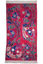 Load image into Gallery viewer, Tibetan Bloom – Vibrant Floral Rug
