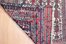 Load image into Gallery viewer, Antique Ivory Ground Barjesta Kilim
