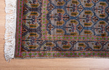Load image into Gallery viewer, Pastel Lattice Kashmiri Wool Rug
