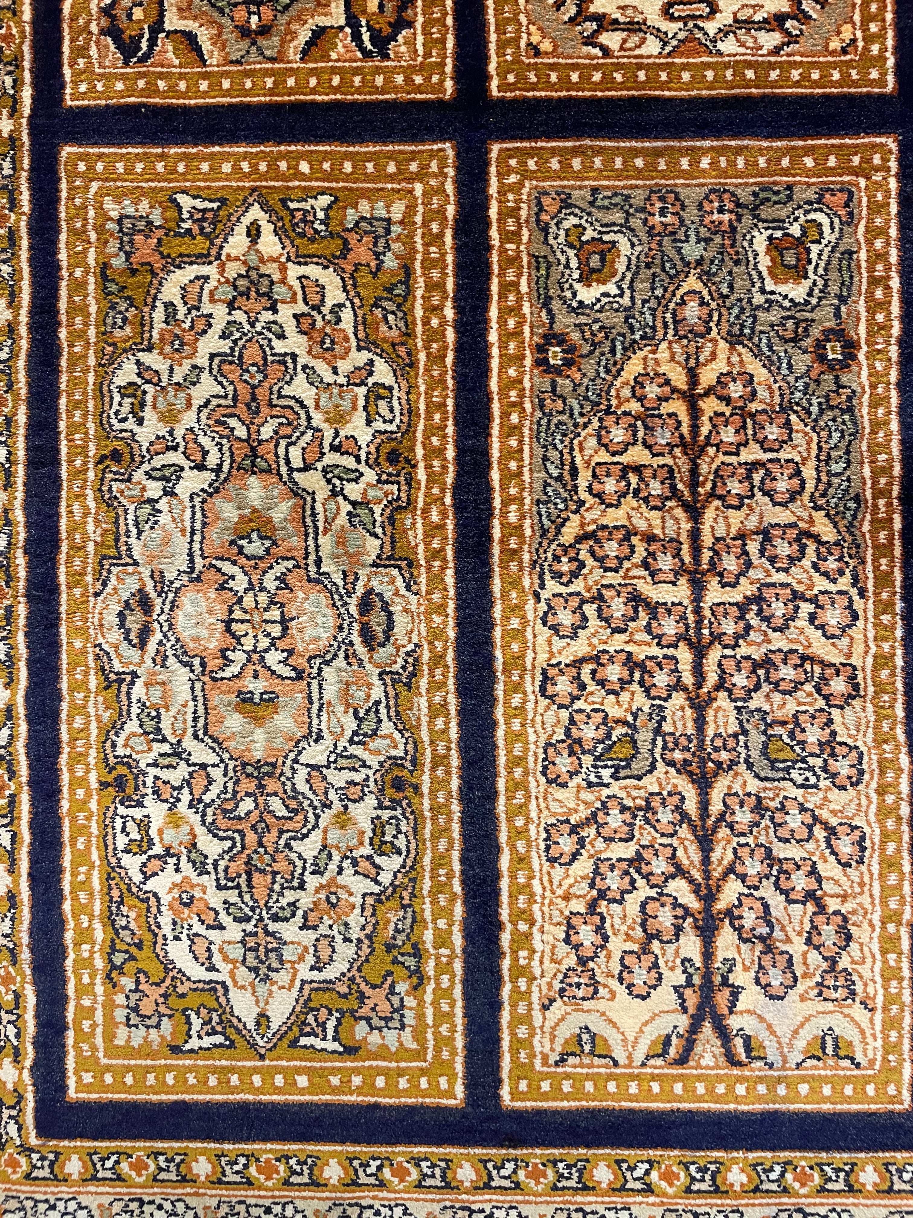 Carpet in a Carpet Silk