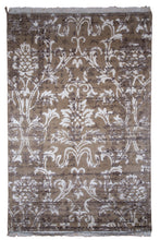 Load image into Gallery viewer, Handmade Wool &amp; Bamboo Silk Carpet – Luxury Damask Rug for Living Room &amp; Bedroom
