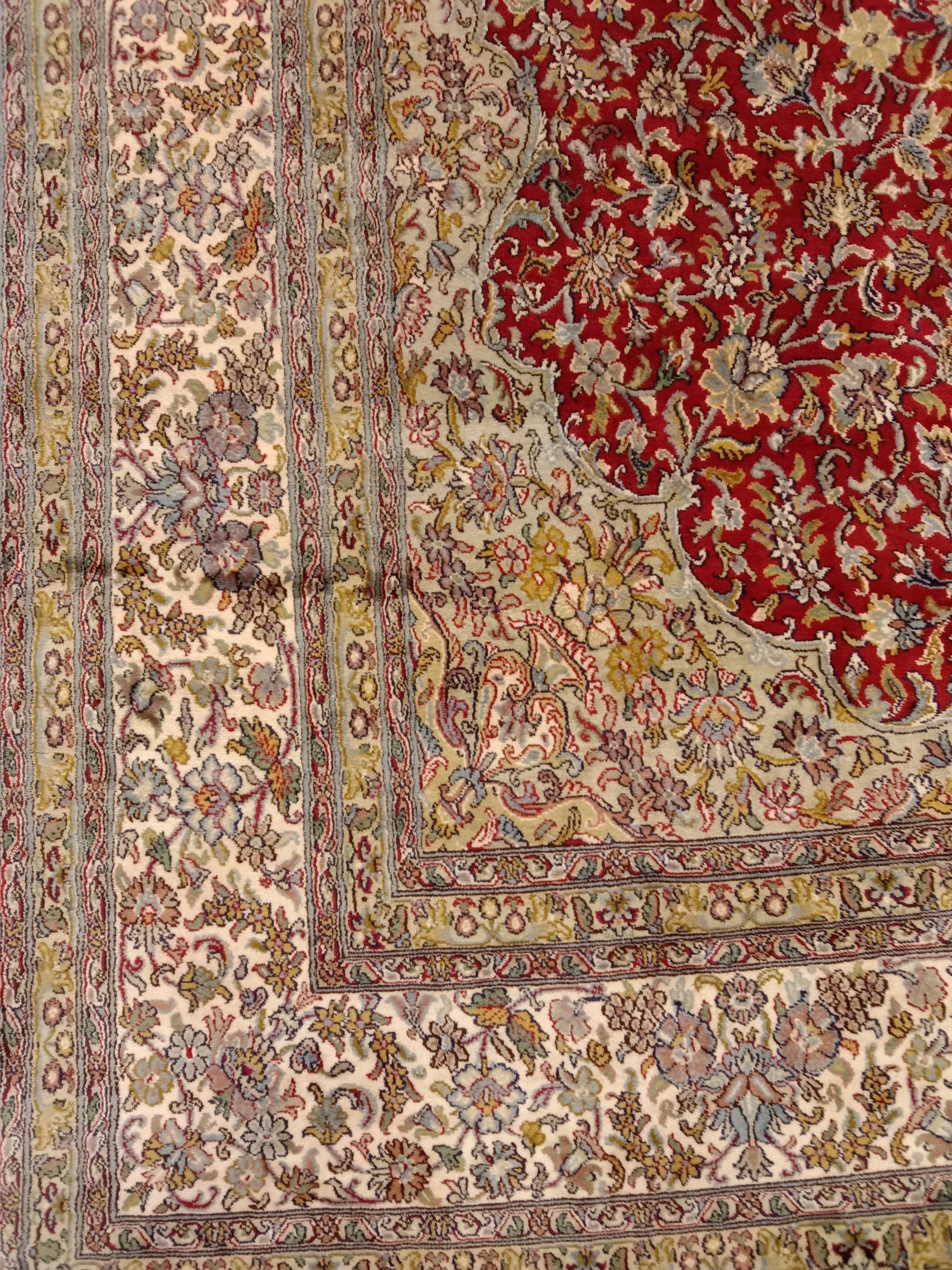 Tabrez Silk Carpet
